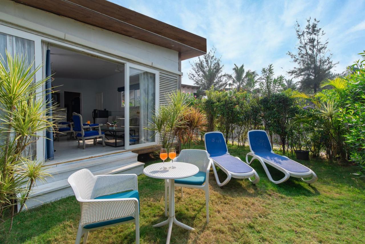 Living Room Beach Resort Morjim Eksteriør bilde