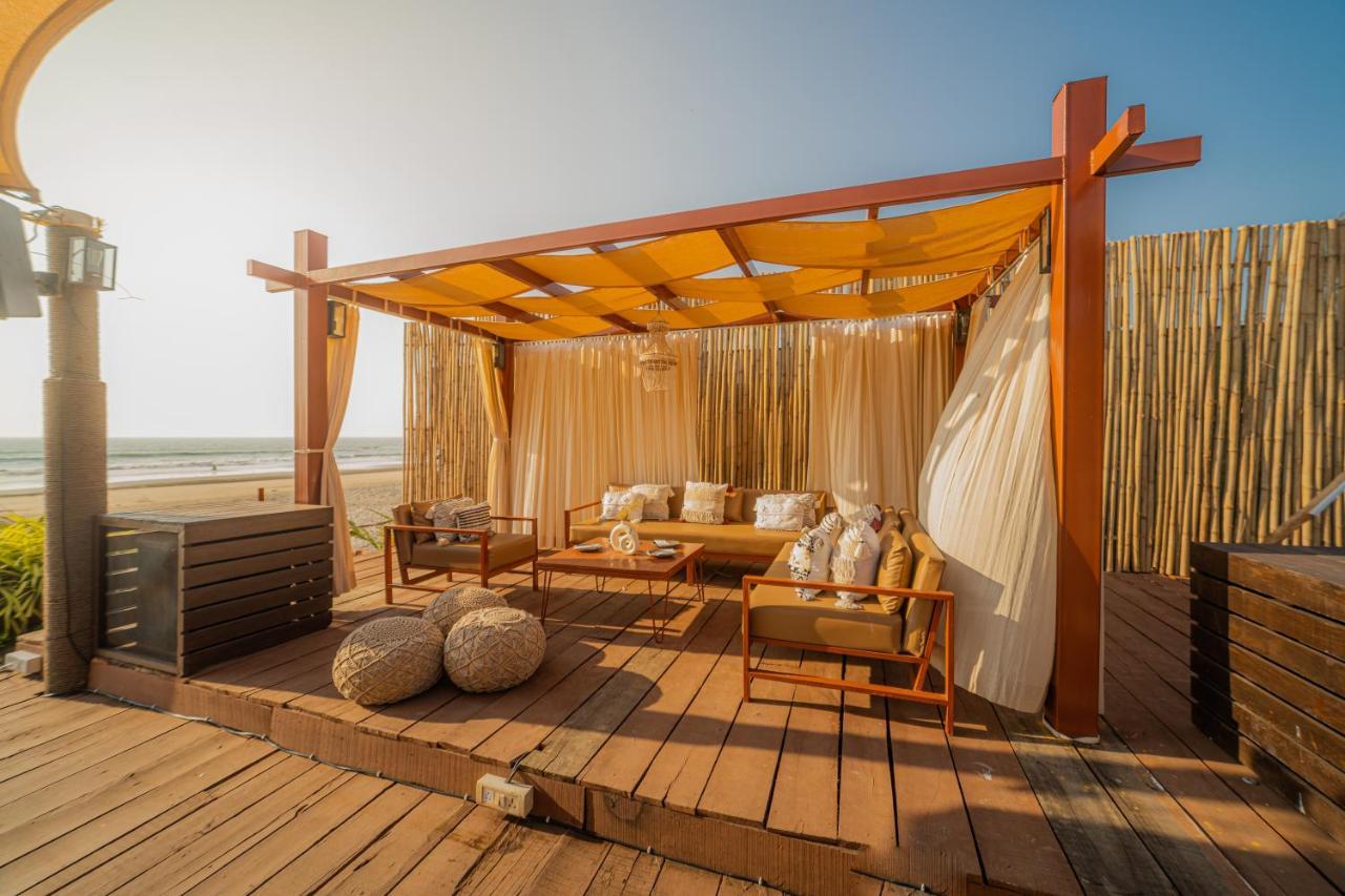 Living Room Beach Resort Morjim Eksteriør bilde